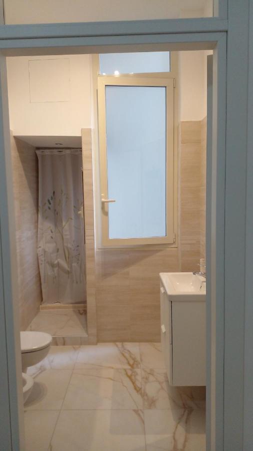 La Rosa Rossa Hotel Bari Eksteriør billede