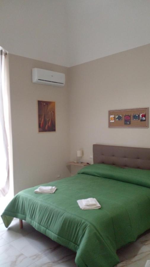 La Rosa Rossa Hotel Bari Eksteriør billede