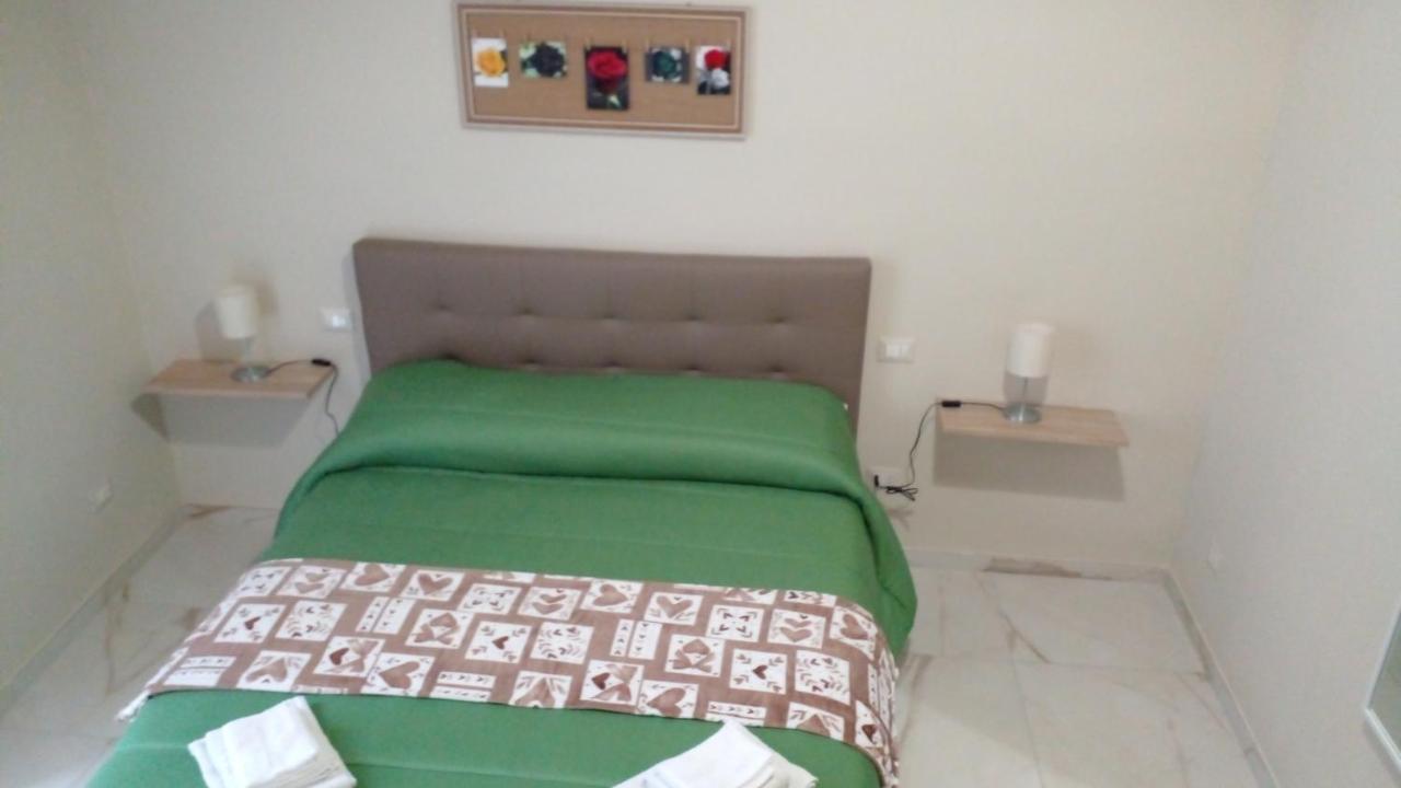 La Rosa Rossa Hotel Bari Eksteriør billede