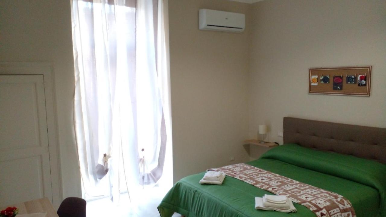 La Rosa Rossa Hotel Bari Eksteriør billede